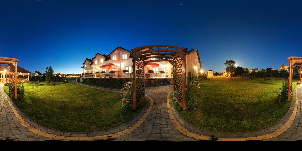 Stopnica Hotel Restauracja Lorenzo מראה חיצוני תמונה