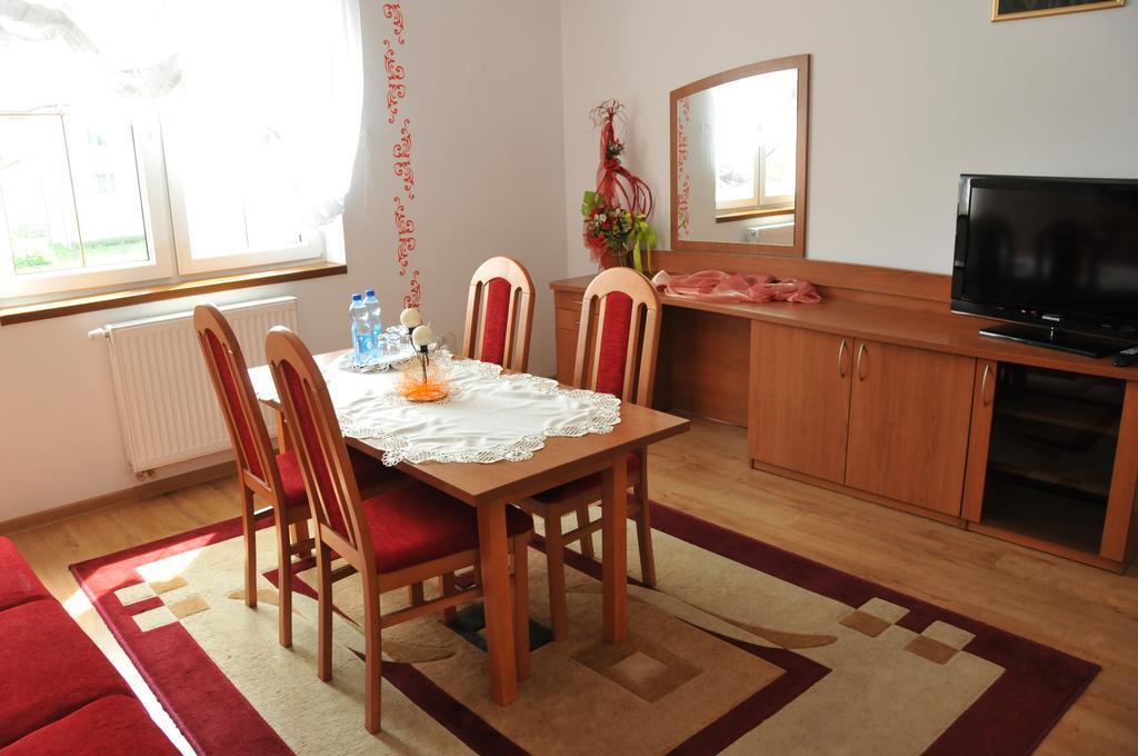 Stopnica Hotel Restauracja Lorenzo מראה חיצוני תמונה