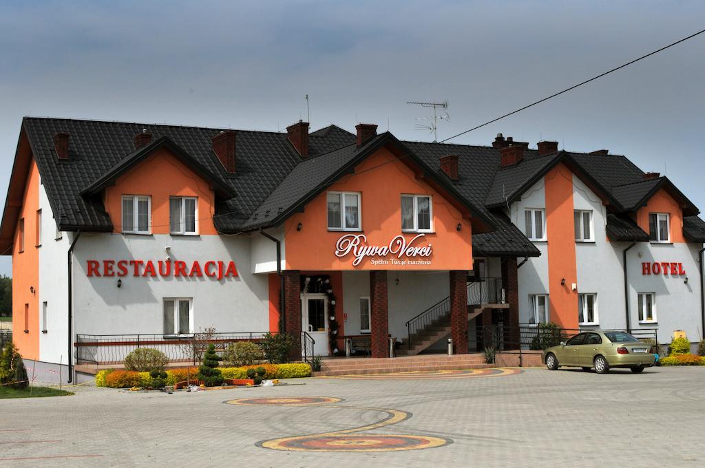 Stopnica Hotel Restauracja Lorenzo מראה חיצוני תמונה